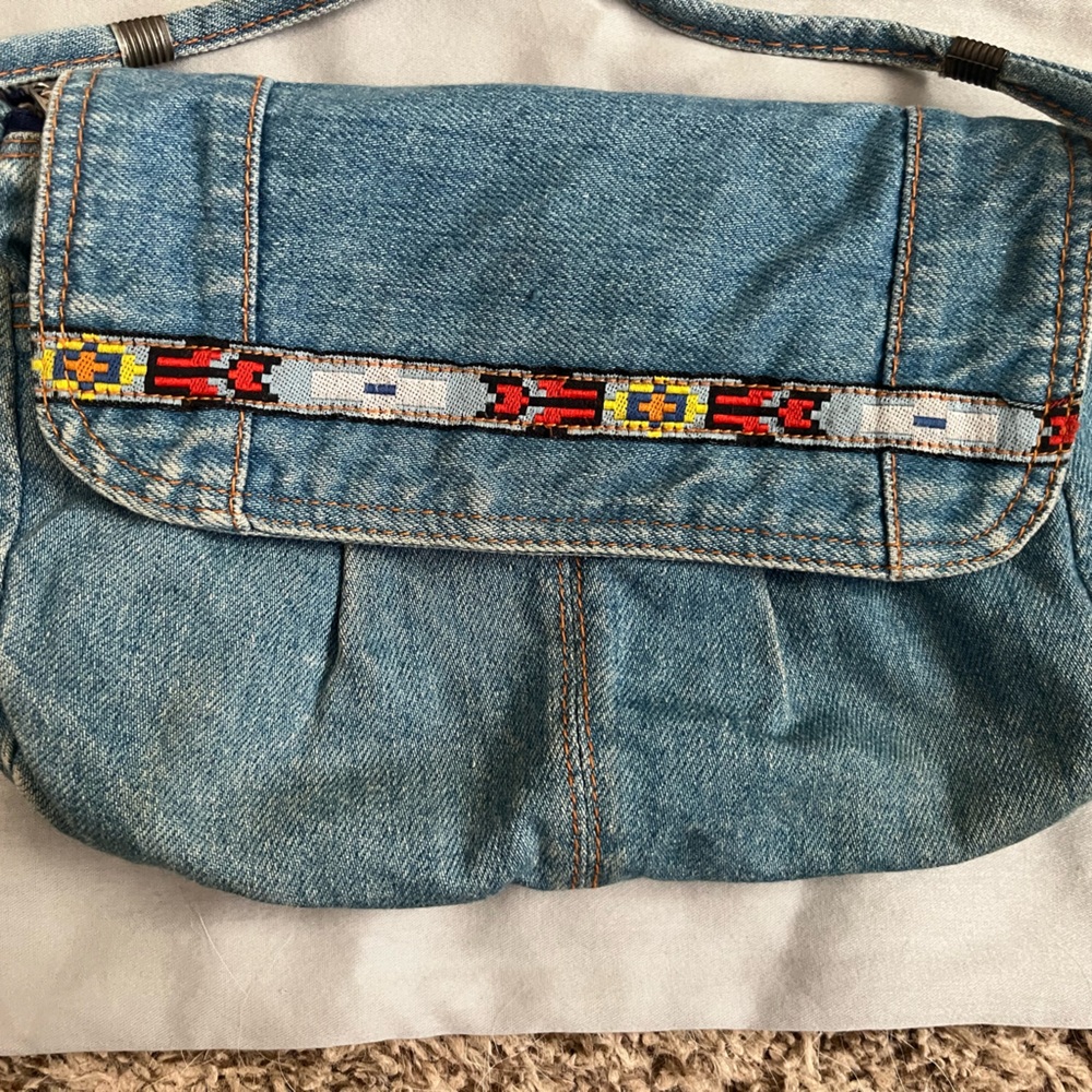 Y2K Shane Denim Crossbody Bag with Strap - Picture 2 of 5